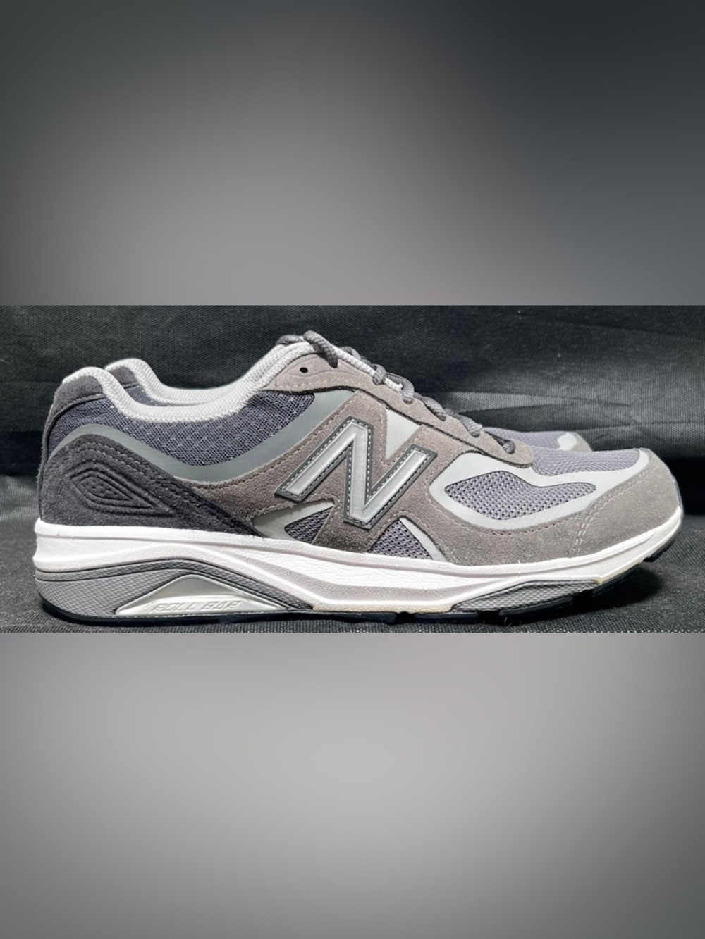 New Balance 1540 V3 Men’s Running Gym Training Shoes USA American Grey - Size 9